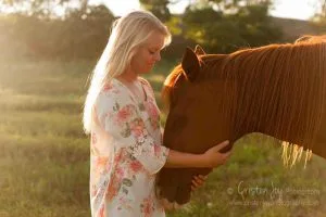 Read more about the article Savanna {Senior Shoot}