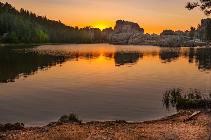 Sylvan Lake Stroll